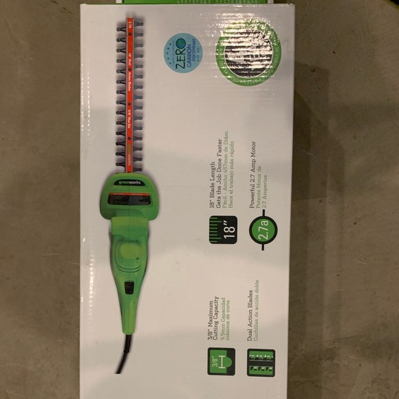 Greenworks Electric Hedge Trimmer - Picture 8 of 8